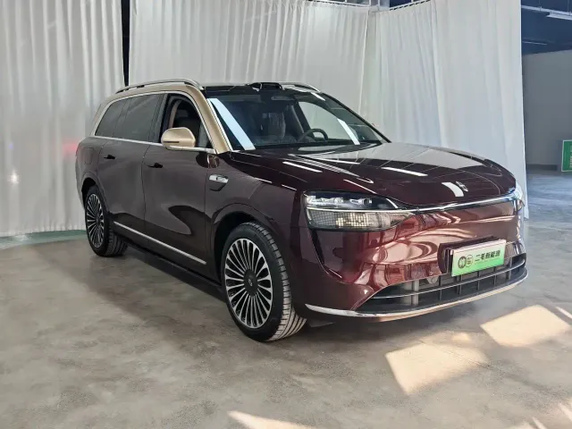 Aito M9 — Фото автомобиля 3