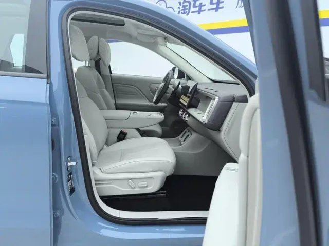 Leapmotor B10 — Фото автомобиля 8