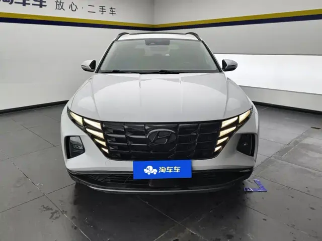 Hyundai Tucson — Фото автомобиля 2
