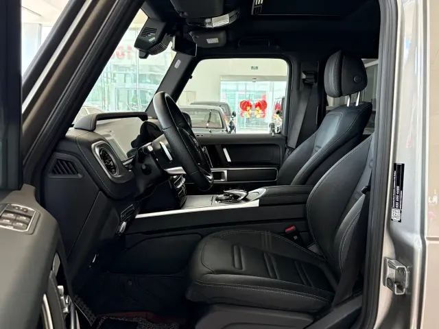 Mercedes-Benz G-Class — Фото автомобиля 9