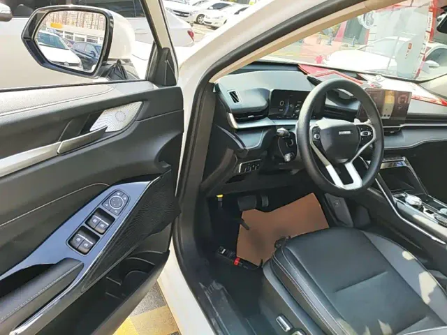Haval H6 — Фото автомобиля 15