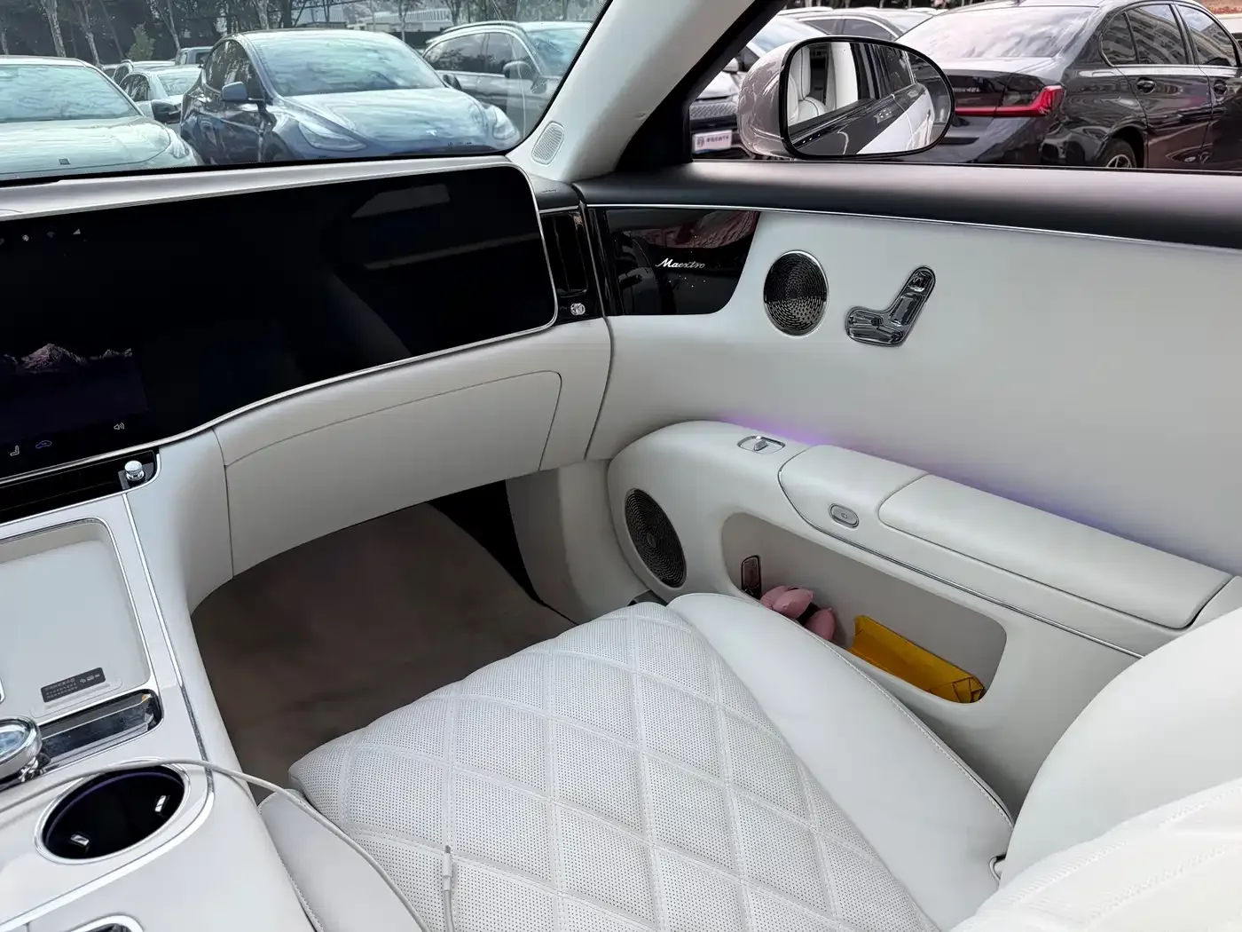 Zunjie Zunjie S800 2026 Model Extended Range Starlight Premium Edition 5-seater — Фото автомобиля 10