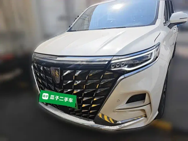 Roewe iMAX8 — Фото автомобиля 2