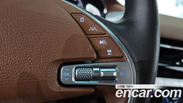 Genesis G80 Бензин 2.5 турбо AWD — Фото автомобиля 15