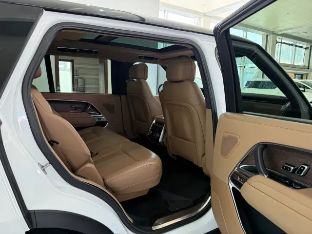 Land Rover Range Rover — Фото автомобиля 10