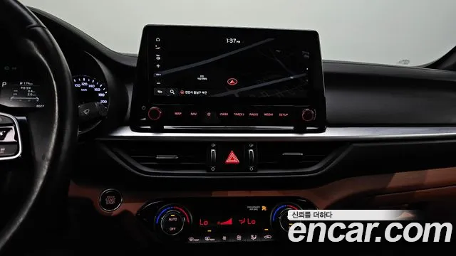 Kia K3 Generation 2 — Фото автомобиля 13