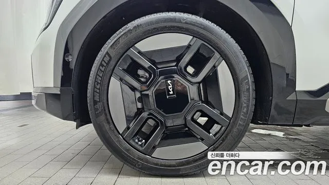 Kia EV9 — Фото автомобиля 5