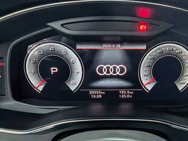 Audi A7L — Фото автомобиля 5