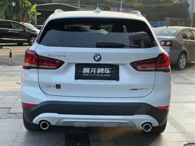 BMW X1 — Фото автомобиля 6