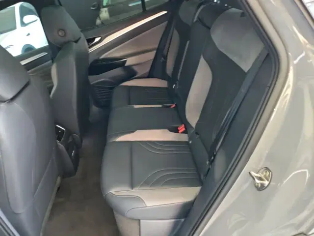 Volkswagen ID.4 Crozz — Фото автомобиля 16