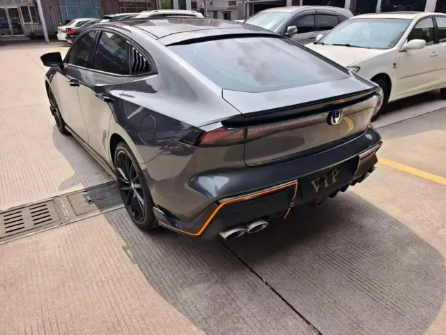 Changan Changan UNI-V 2022 1.5T Sport Edition — Фото автомобиля 6