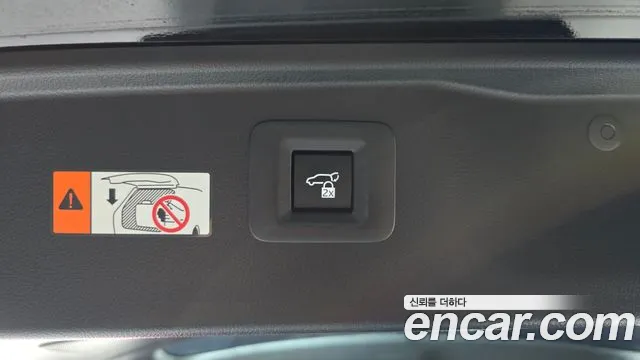 Toyota Alphard — Фото автомобиля 14