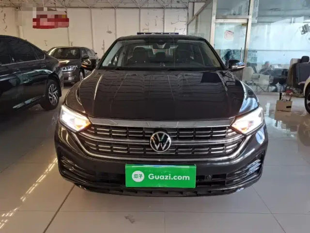 Volkswagen Sagitar — Фото автомобиля 2