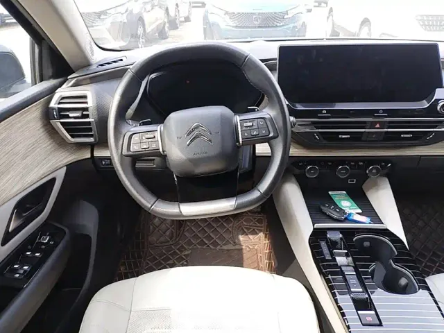 Citroen C5 X — Фото автомобиля 10