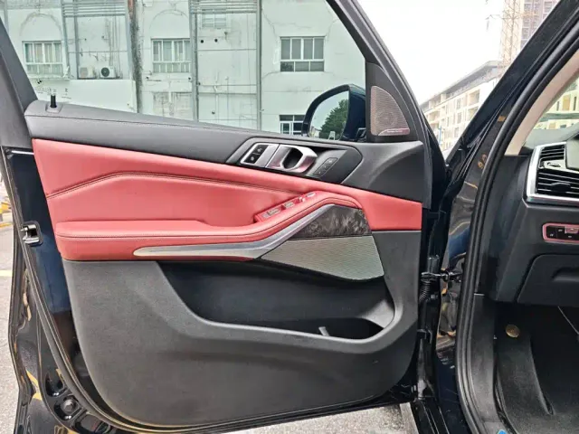 BMW X5 — Фото автомобиля 22