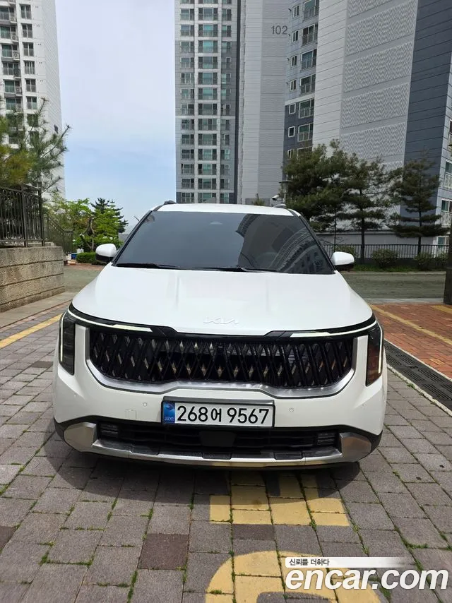 Kia Carnival 4th Gen — Фото автомобиля 3