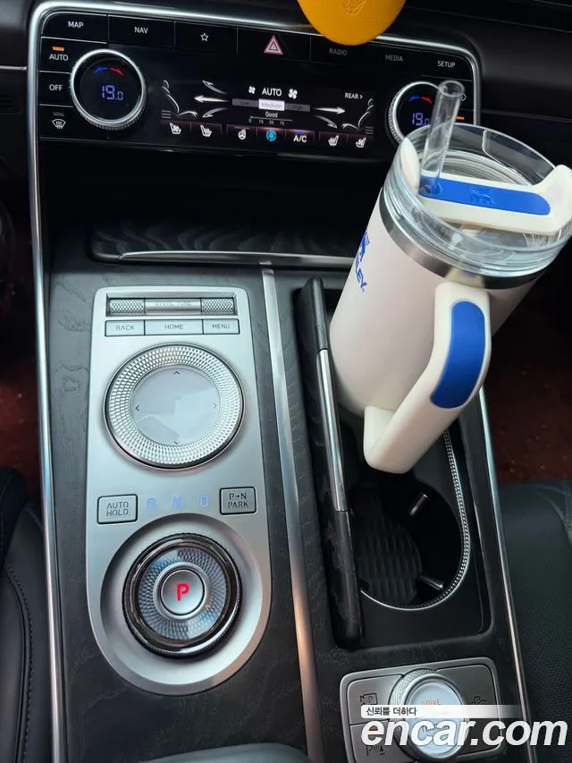 Genesis GV80 2.5T Бензин AWD — Фото автомобиля 9