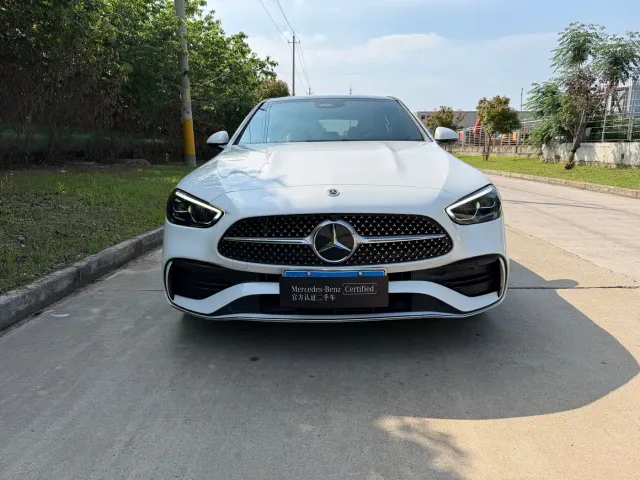 Mercedes-Benz C-Class — Фото автомобиля 3