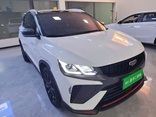 Geely Binyue — Фото автомобиля 3