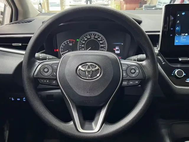 Toyota Corolla — Фото автомобиля 9