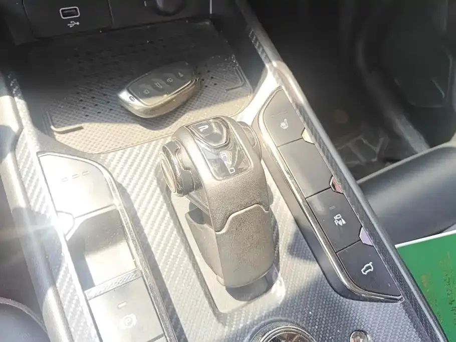 Haval Haval Second-Generation Big Dog New Energy 2023 DHT-PHEV 105km Trendy Electric Edition Plus — Фото автомобиля 16