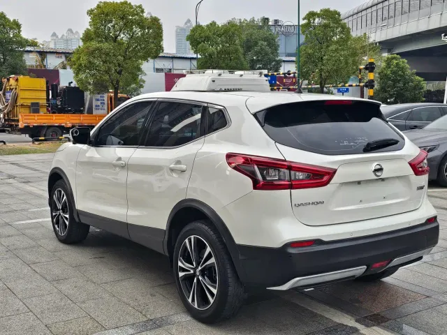 Nissan Qashqai — Фото автомобиля 8