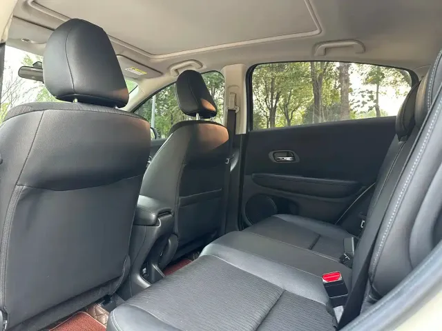 Honda Vezel — Фото автомобиля 5
