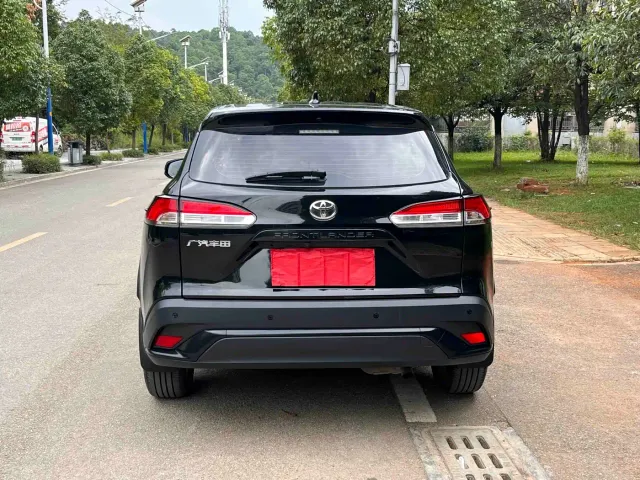 Toyota Frontlander — Фото автомобиля 5