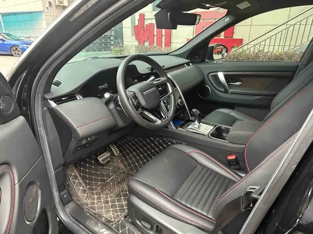 Land Rover Discovery Sport — Фото автомобиля 2