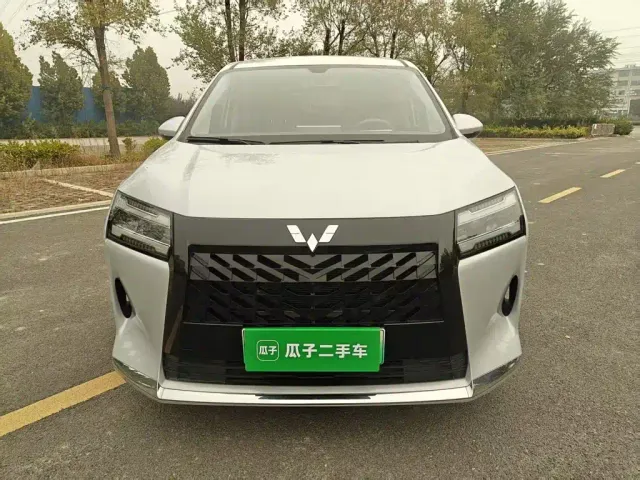 Wuling Starlight 730 — Фото автомобиля 2