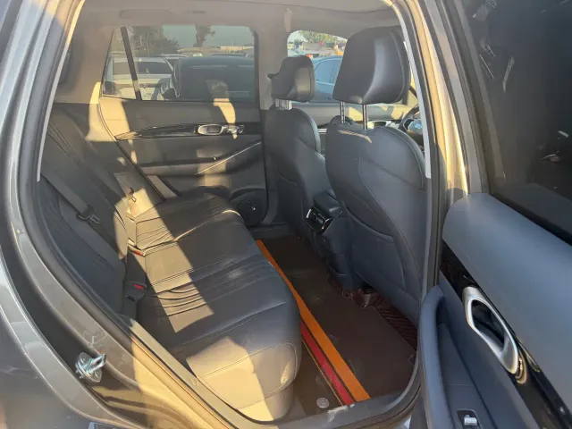 Geely Galaxy E5 — Фото автомобиля 15