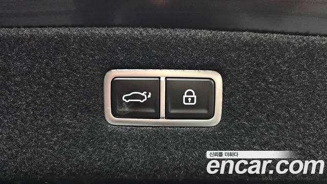 Genesis G90 Бензин 3.5 турбо AWD — Фото автомобиля 14