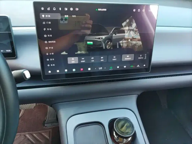 Leapmotor Leapmotor C10 2024 530 Smart Edition — Фото автомобиля 12