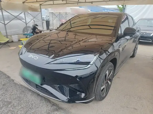 Фотография автомобиля — BYD Sealion 07 EV