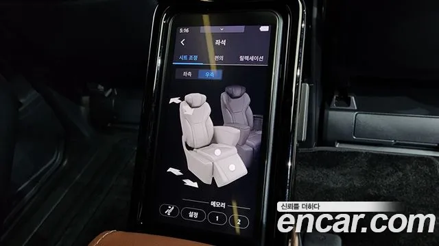 Toyota Alphard — Фото автомобиля 30