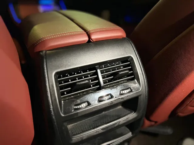 BMW X5 — Фото автомобиля 19
