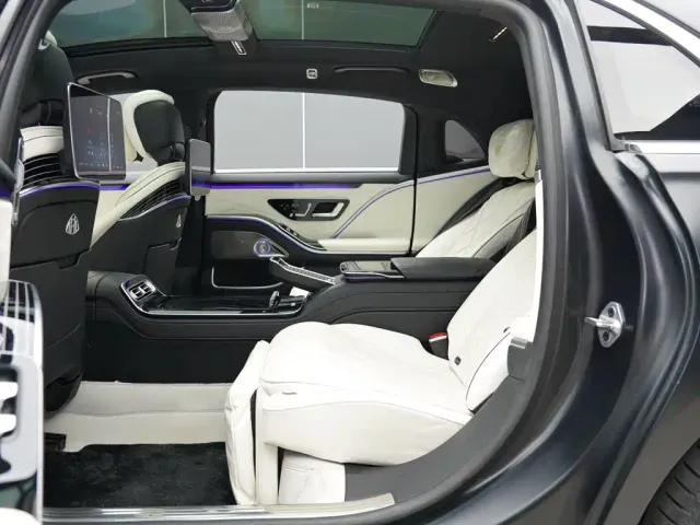 Mercedes-Benz Maybach S-Class — Фото автомобиля 13