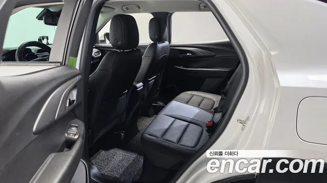Chevrolet Trailblazer — Фото автомобиля 12