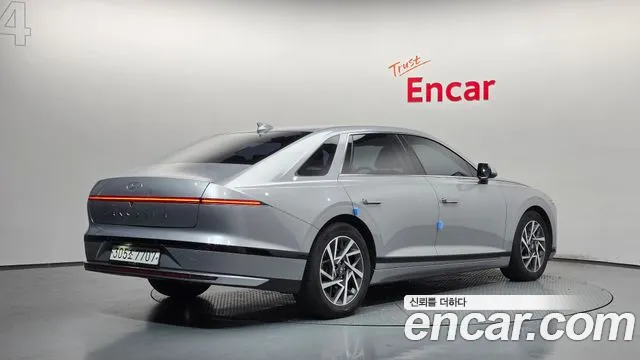 Hyundai Grandeur GN7 — Фото автомобиля 2