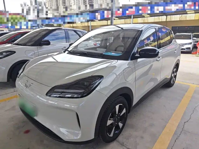 Фотография автомобиля — Wuling Binguo PLUS