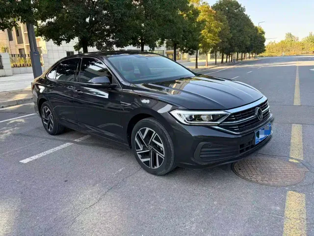 Volkswagen Sagitar — Фото автомобиля 3