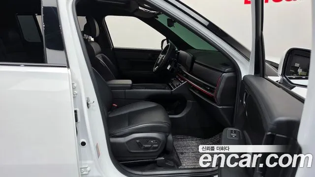 Hyundai Santa Fe — Фото автомобиля 16
