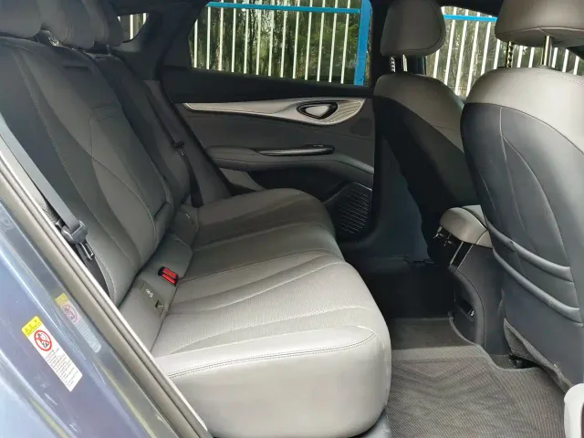 BYD Seal — Фото автомобиля 13