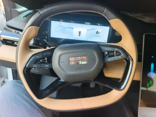 Geely Galaxy L6 — Фото автомобиля 15
