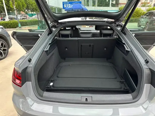 Volkswagen CC — Фото автомобиля 5