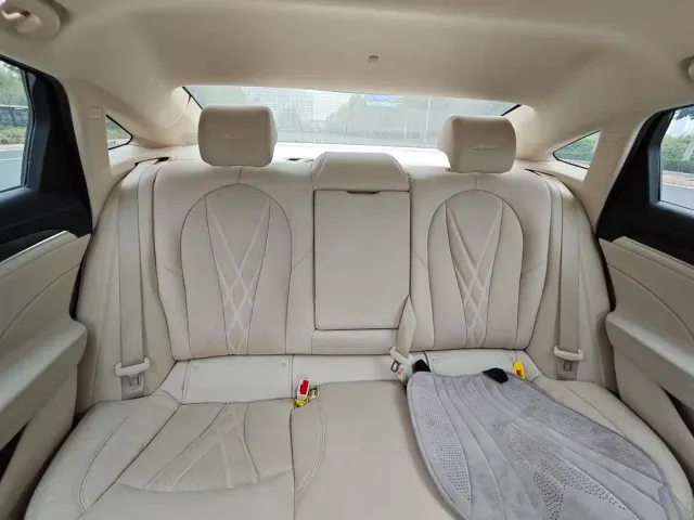 Buick LaCrosse — Фото автомобиля 9