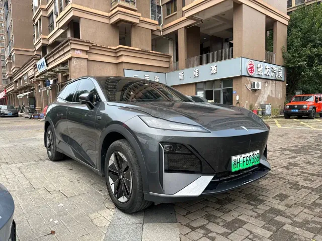 Deepal S07 — Фото автомобиля 3