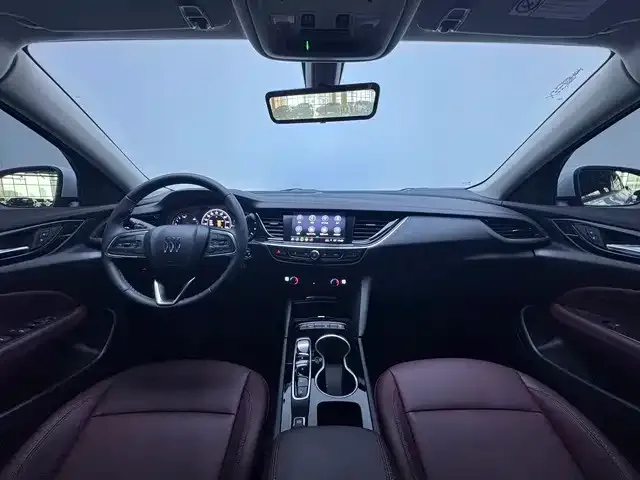 Buick Regal — Фото автомобиля 4