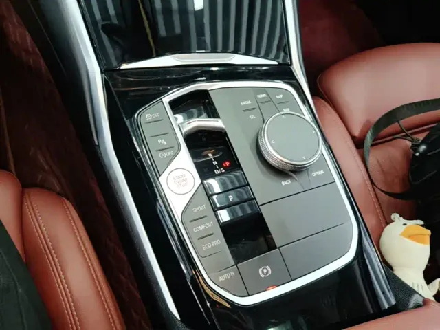 BMW 3 Series — Фото автомобиля 13