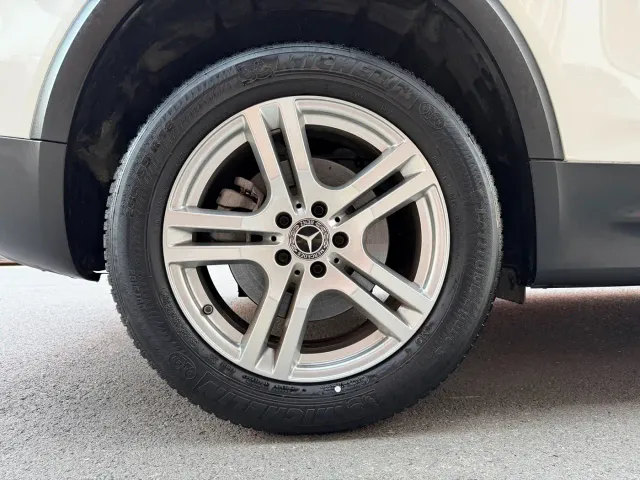 Mercedes-Benz GLB-Class — Фото автомобиля 24